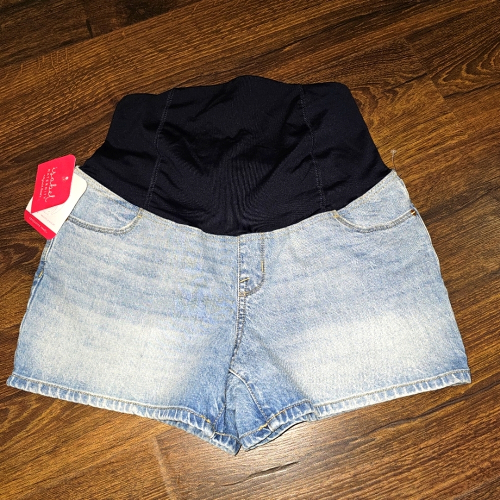 Isabel Maternity Shorts NWT With Crossover Panel Midi Short Size 8 Light Wash